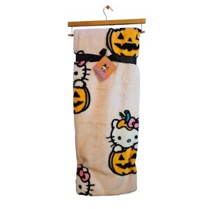 Hello Kitty Halloween Faux Rabbit Fur Throw Blanket Pink 50 x 70
